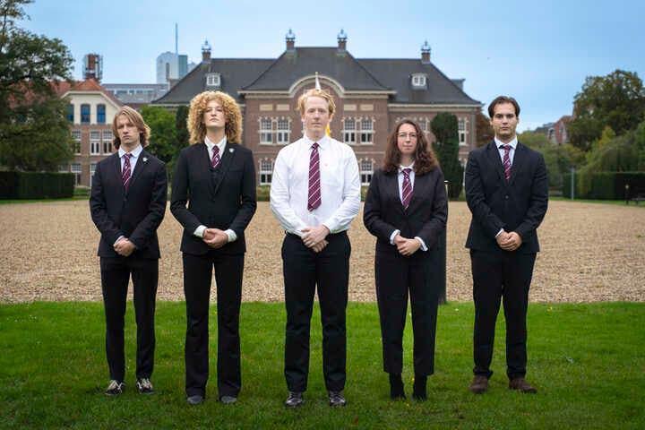 Ufo Bestuur 8 Second Shot Media 3 Cmpr