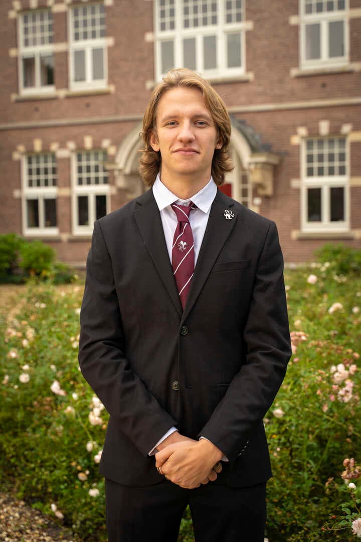 Ufo Bestuur 8 Second Shot Media 44 Cmpr